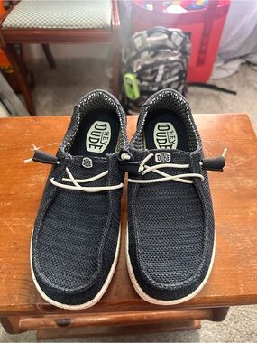 Women’s navy hey dudes